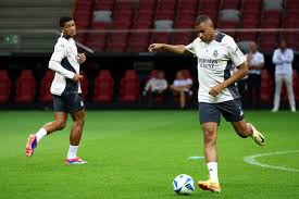 立之初就展 立之初就展